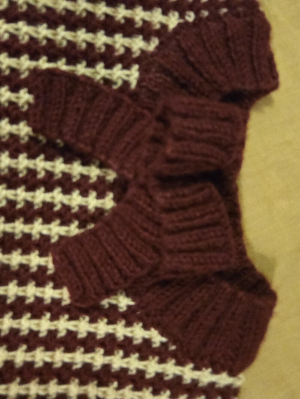 1940s Reproduction Sweater - Picture 8 of 9